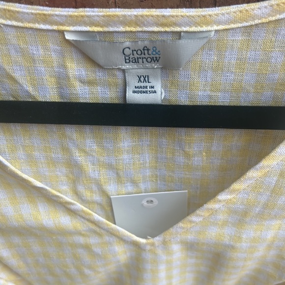 Croft & Barrow Ladies XXL Soft Yellow Gingham Ruffled Top - Picture 3 of 7